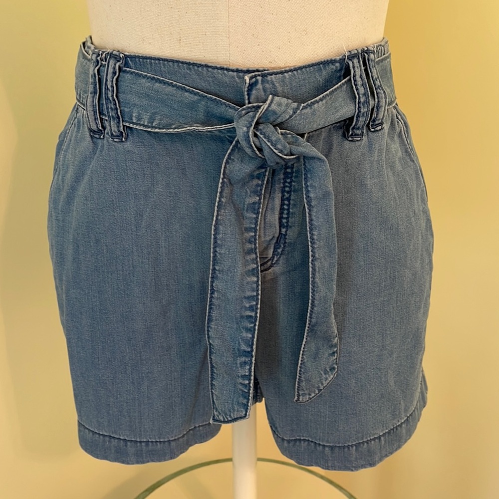 LOFT Blue Light Weight Denim Shorts